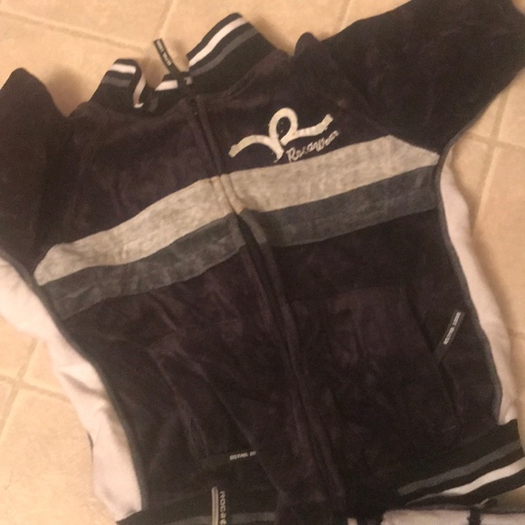 A RocaWear Set - Picture 2 of 4